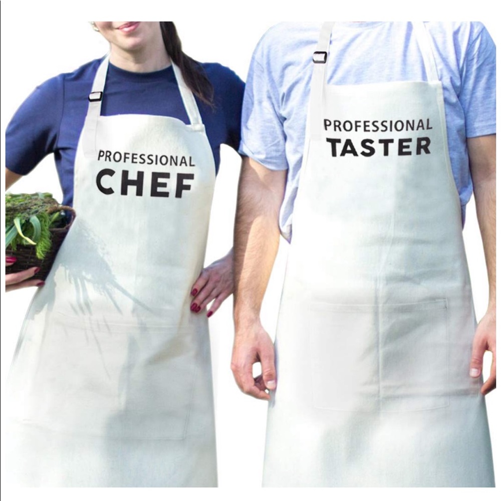 NWT SET OF 2 aprons